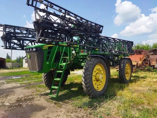 Послуги оприскувача John Deere 4930 (вся Україна)